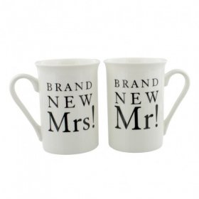 Amore 2 Piece Gift Set - "Brand New Mr & Mrs" Mugs