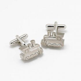 Cufflinks - Train